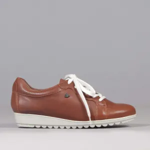 Lace-up Sneaker in Chestnut - 12656