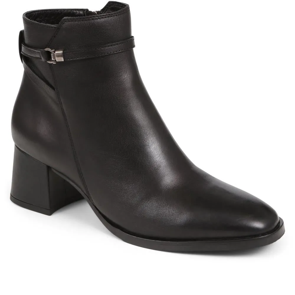 Monika Heeled Ankle Boots - MONIKA / 324 335